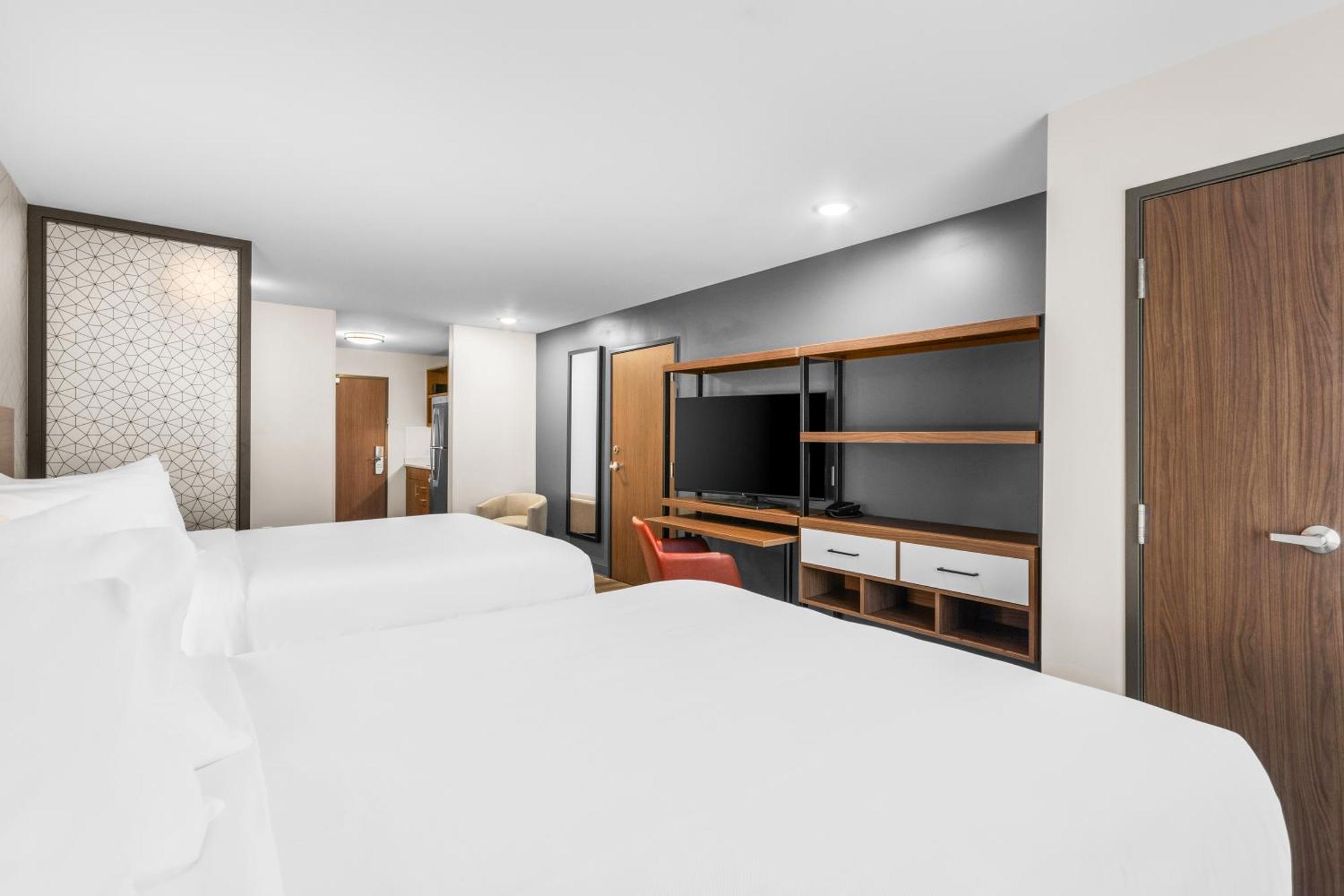 Everhome Suites Lexington - Horse Park Bagian luar foto
