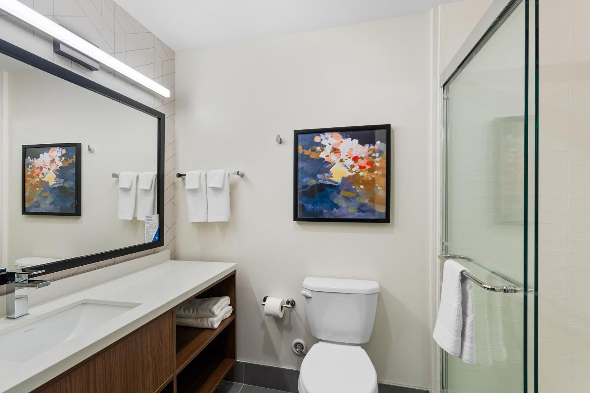 Everhome Suites Lexington - Horse Park Ruang foto