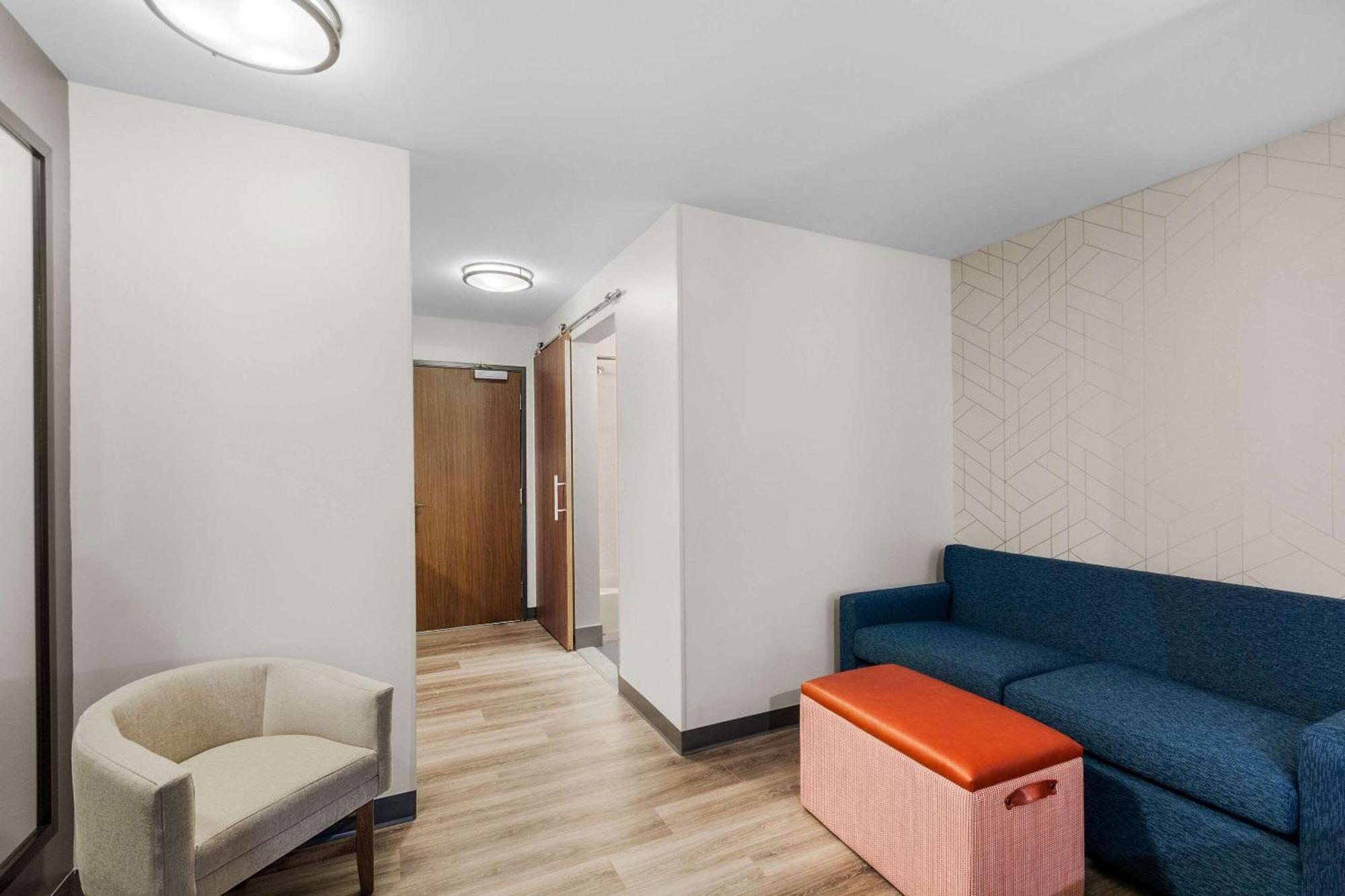Everhome Suites Lexington - Horse Park Bagian luar foto