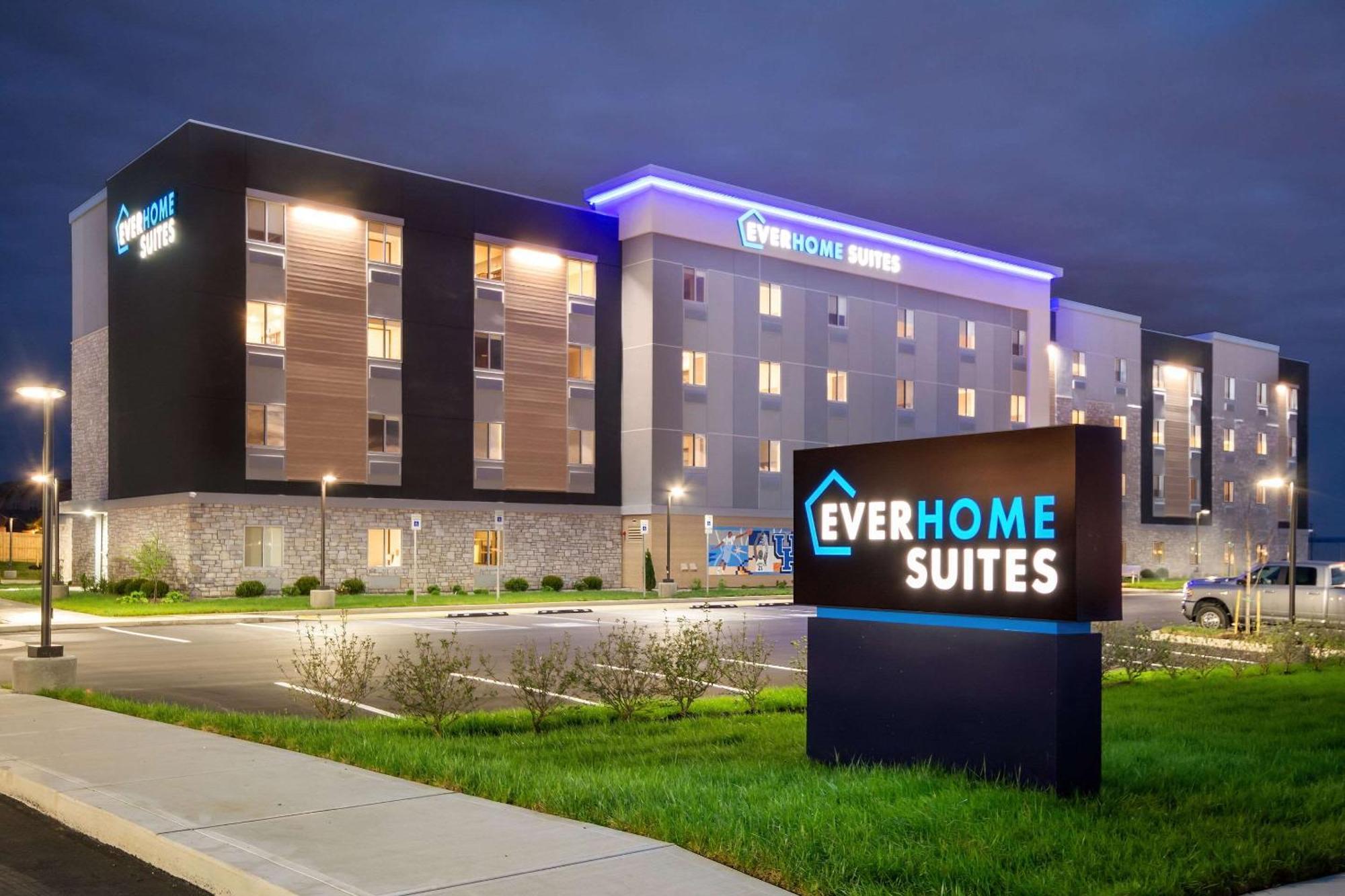 Everhome Suites Lexington - Horse Park Bagian luar foto