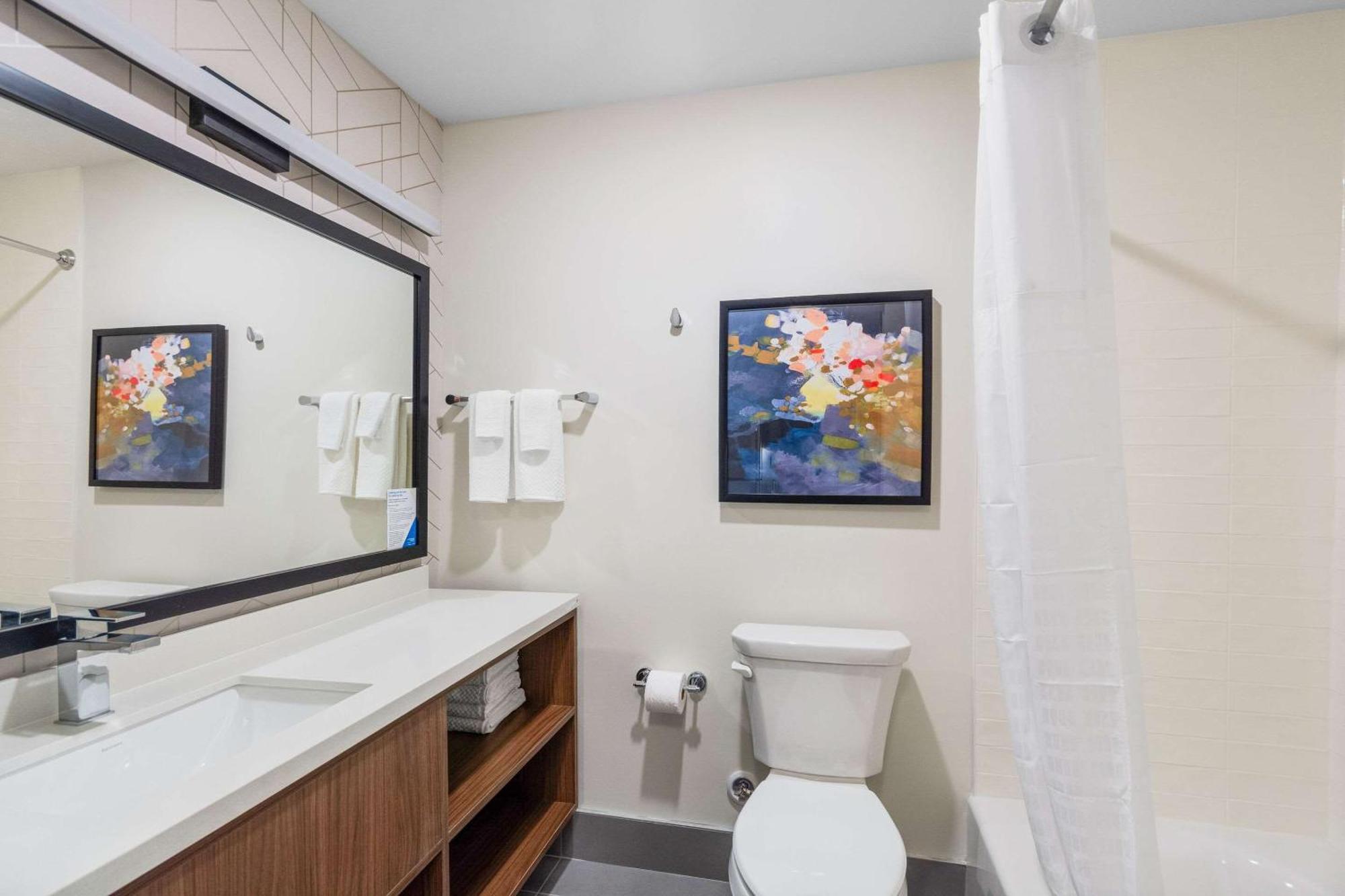 Everhome Suites Lexington - Horse Park Bagian luar foto