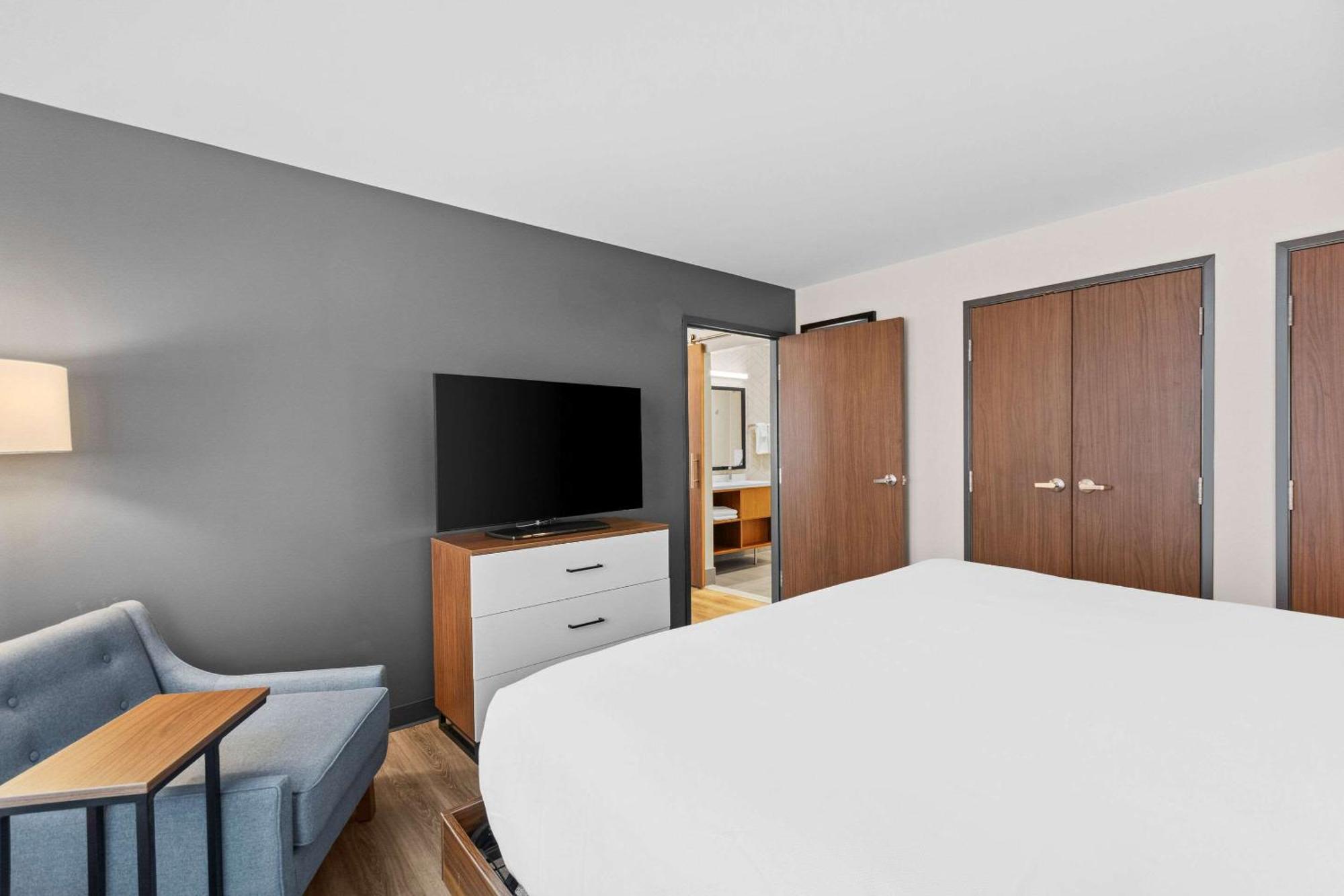 Everhome Suites Lexington - Horse Park Bagian luar foto