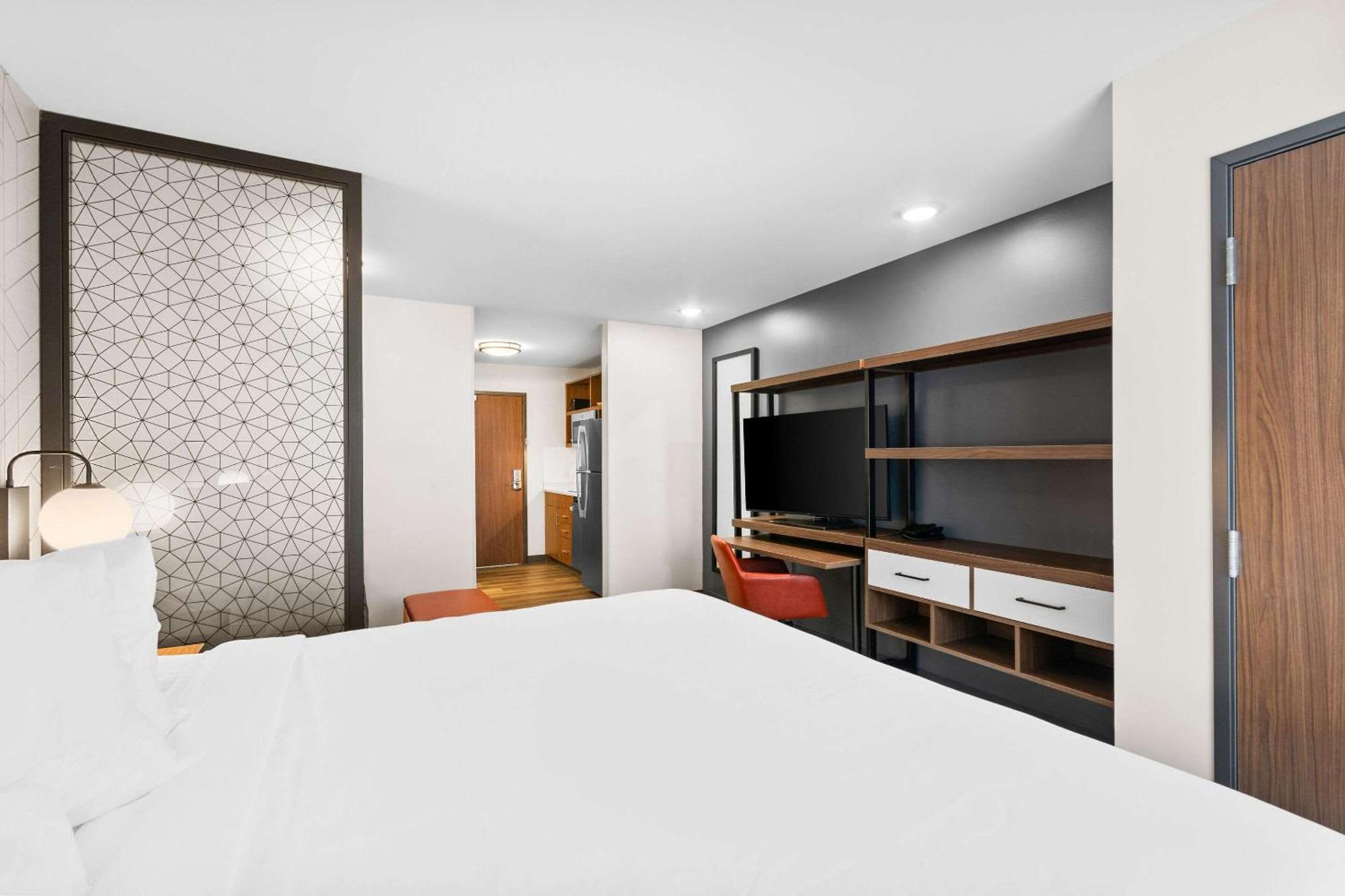 Everhome Suites Lexington - Horse Park Bagian luar foto